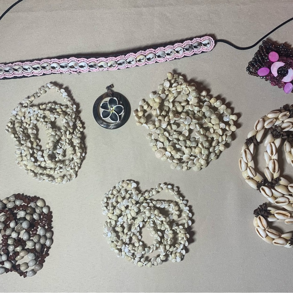9 Piece Sea Sell Necklace Bracelet Lot Beach Party Luau